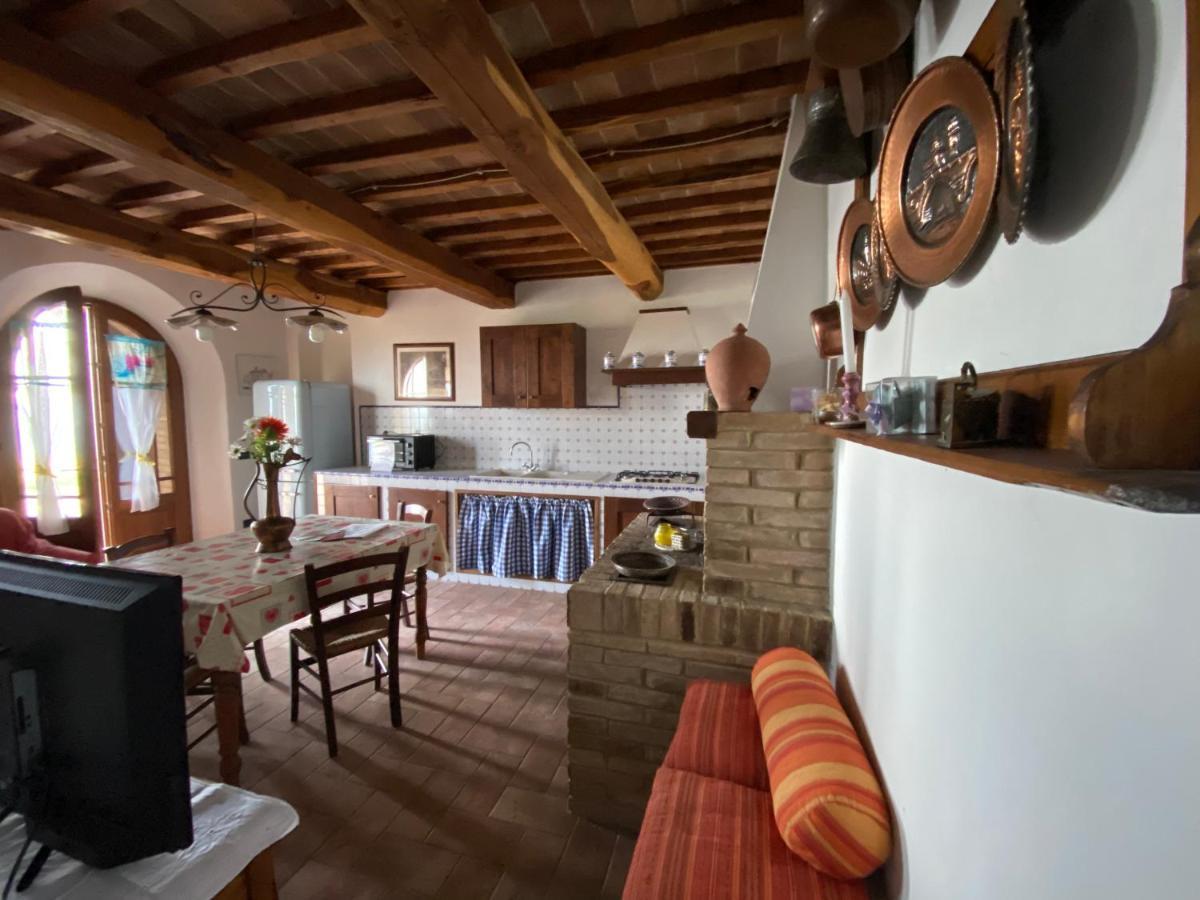 Agriturismo Casallario Volterra Eksteriør billede