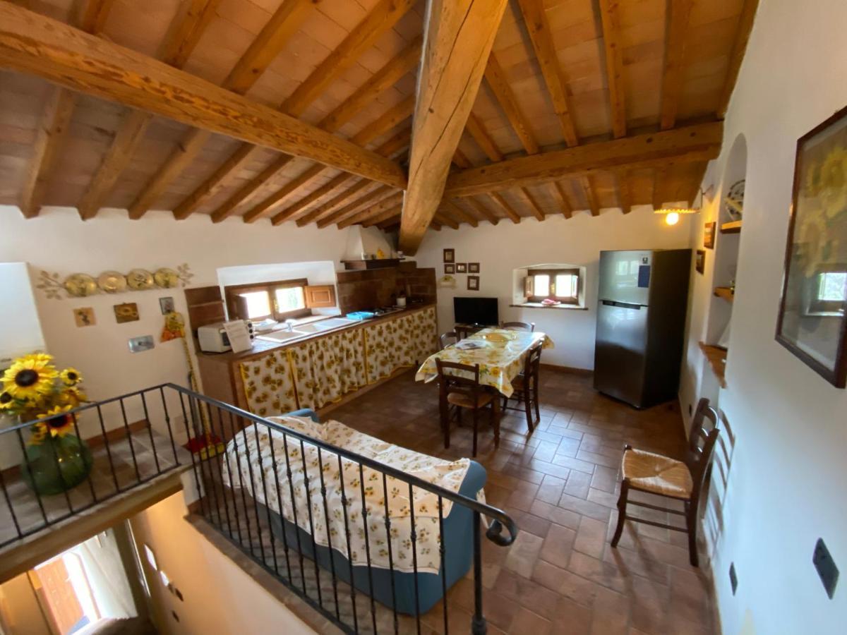 Agriturismo Casallario Volterra Eksteriør billede