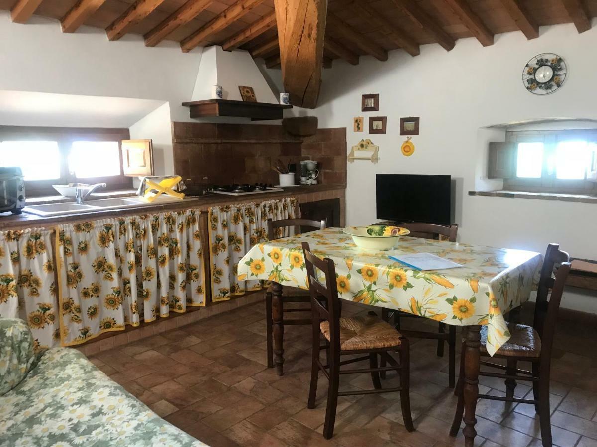 Agriturismo Casallario Volterra Eksteriør billede