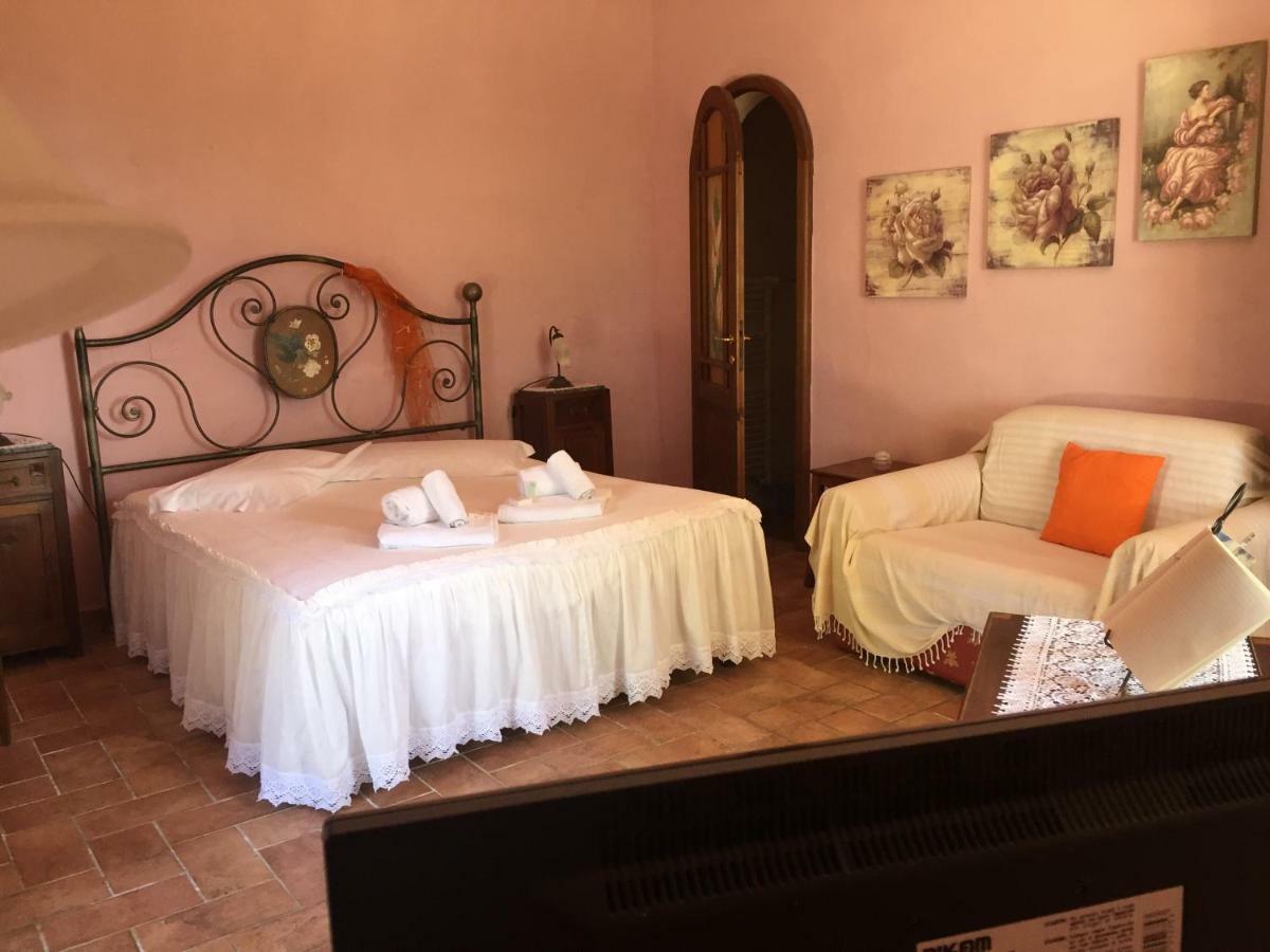 Agriturismo Casallario Volterra Eksteriør billede